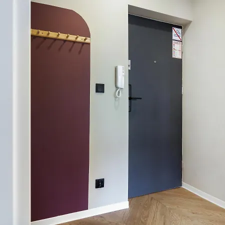 Apartament Good Morning Wroclaw - 100M Rynek - Netflix - Free Parking - 3 Separate Rooms